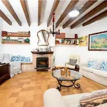 Casa Margarita bis, casa con pisicina en Fornalutx